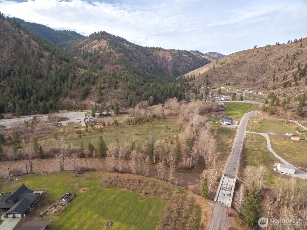 309 Mad Ranch Lane Entiat, WA 98822