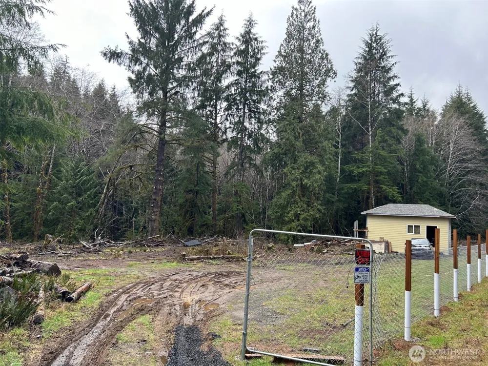155 Ocean Beach Road Hoquiam, WA 98550