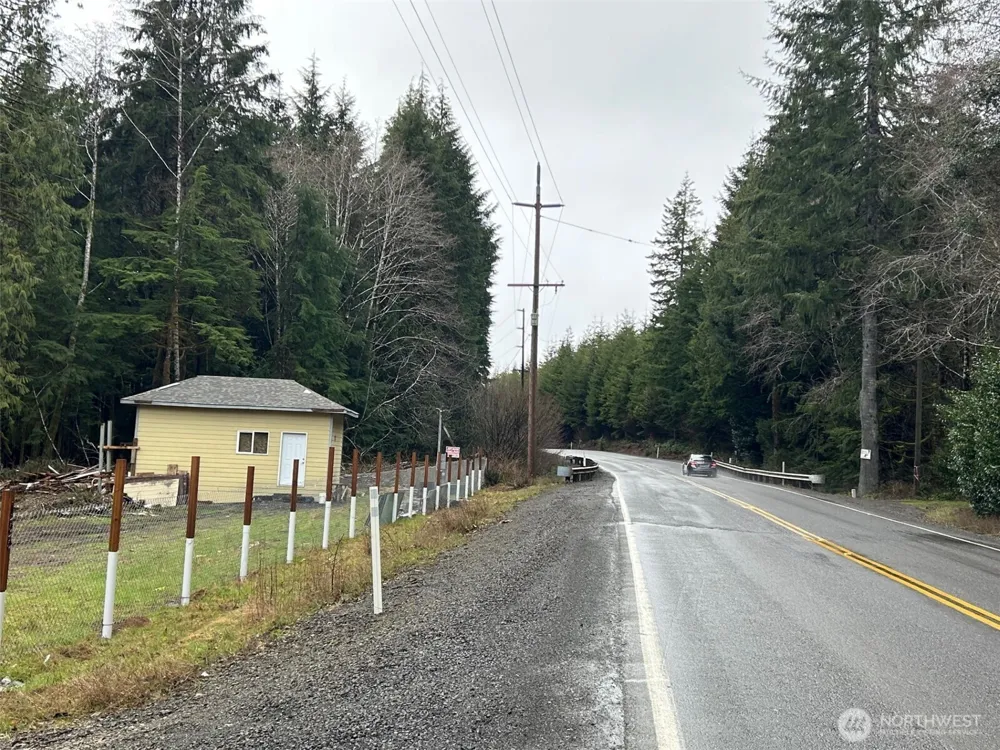 155 Ocean Beach Road Hoquiam, WA 98550