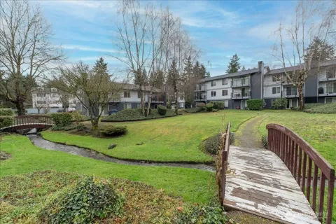 25735 115th Avenue SE #J203
