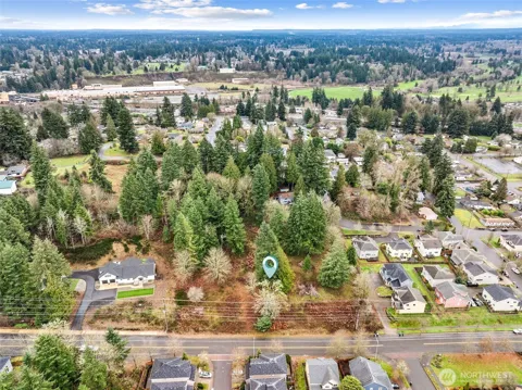 7 7th Avenue SW