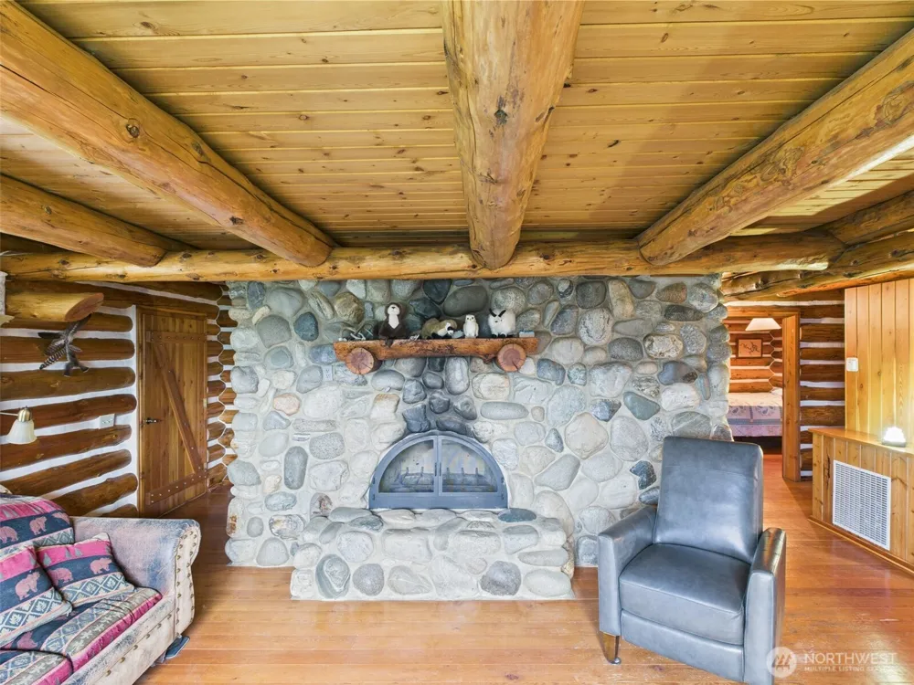 98 Tall Timber Lane Republic, WA 99166