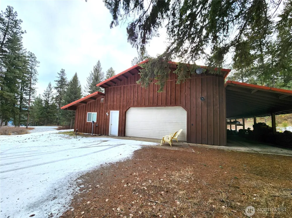 98 Tall Timber Lane Republic, WA 99166