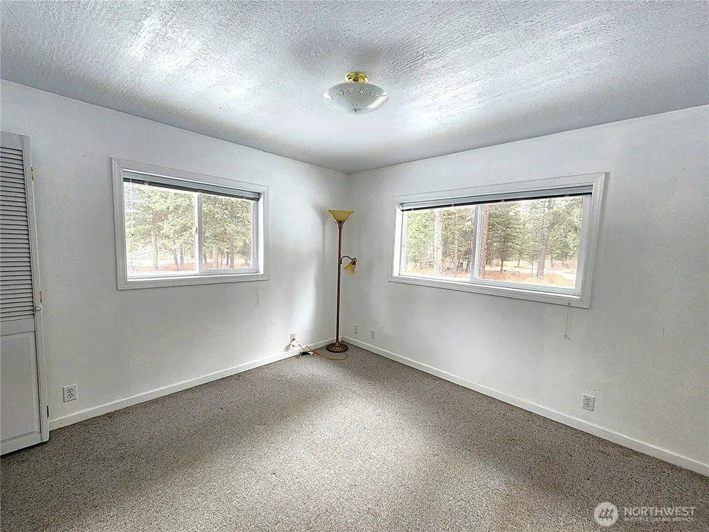 98 Tall Timber Lane Republic, WA 99166