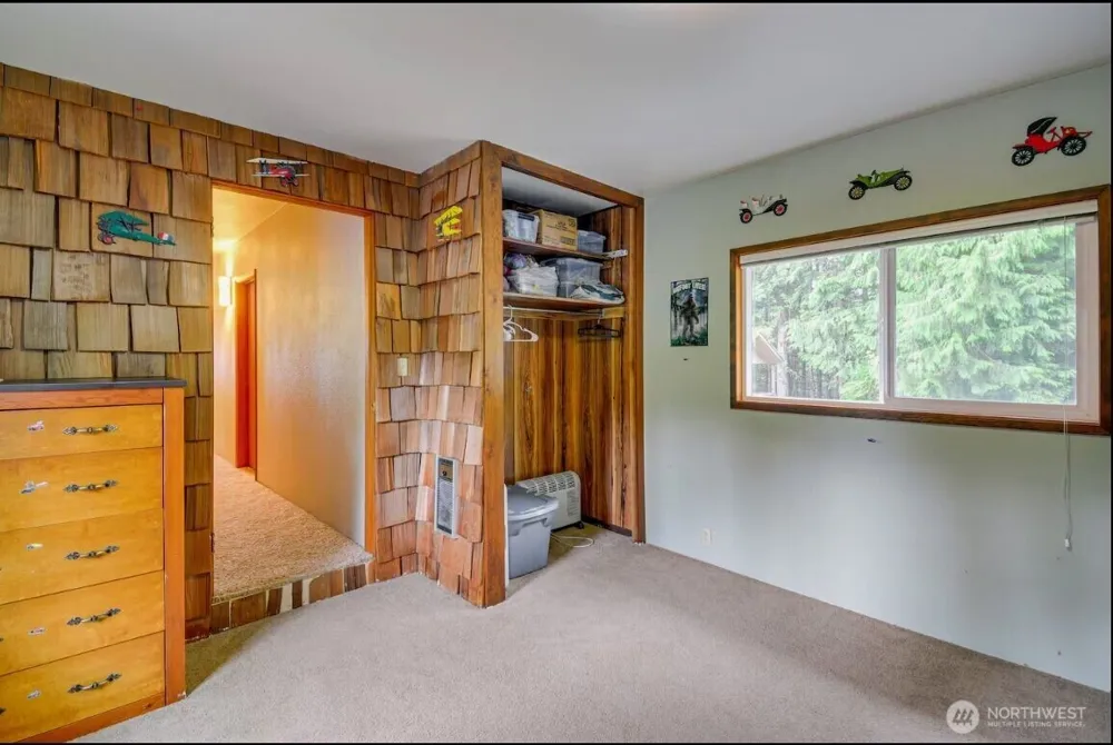 54 Pacific Lane Pacific Beach, WA 98571