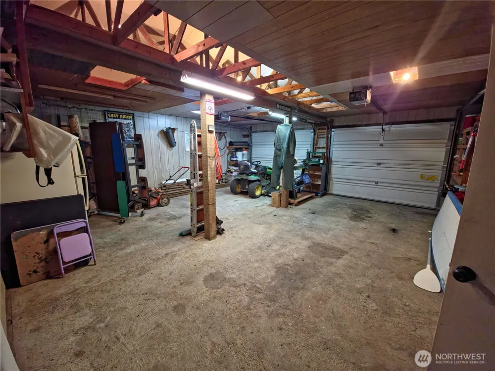 54 Pacific Lane Pacific Beach, WA 98571