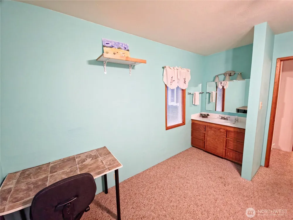 54 Pacific Lane Pacific Beach, WA 98571