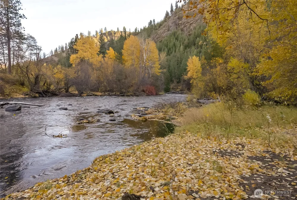 372 Mad Ranch Lane Entiat, WA 98822