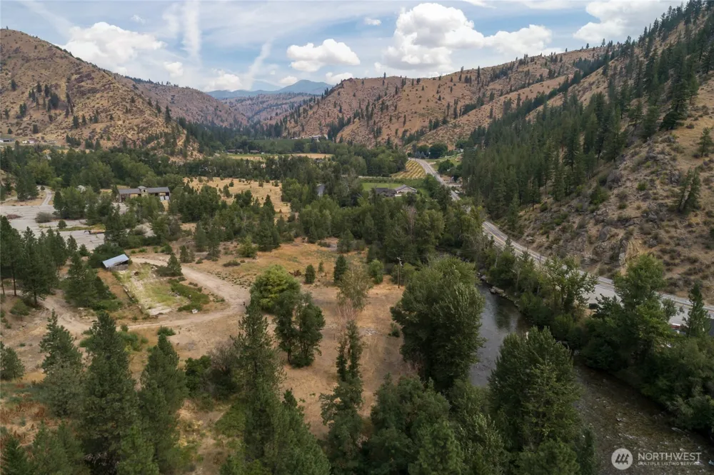 372 Mad Ranch Lane Entiat, WA 98822