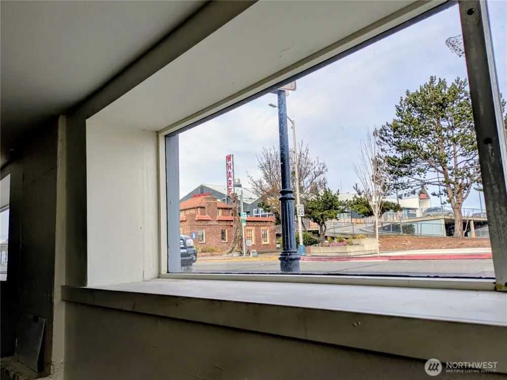 222 Lincoln Street #207 Port Angeles, WA 98362