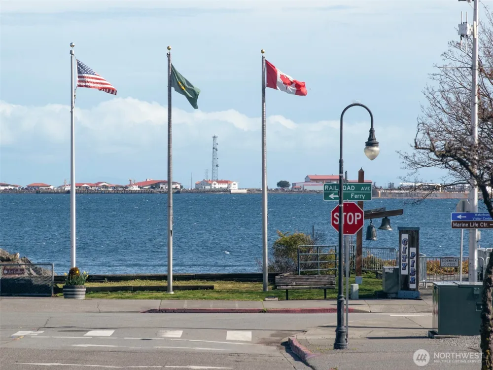 222 Lincoln Street #207 Port Angeles, WA 98362