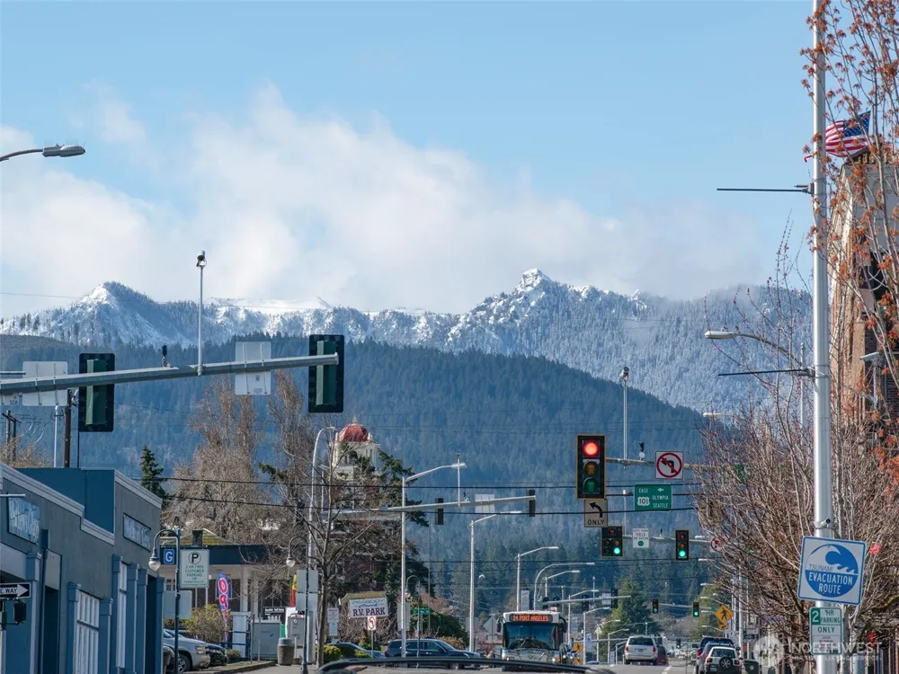 222 Lincoln Street #207 Port Angeles, WA 98362
