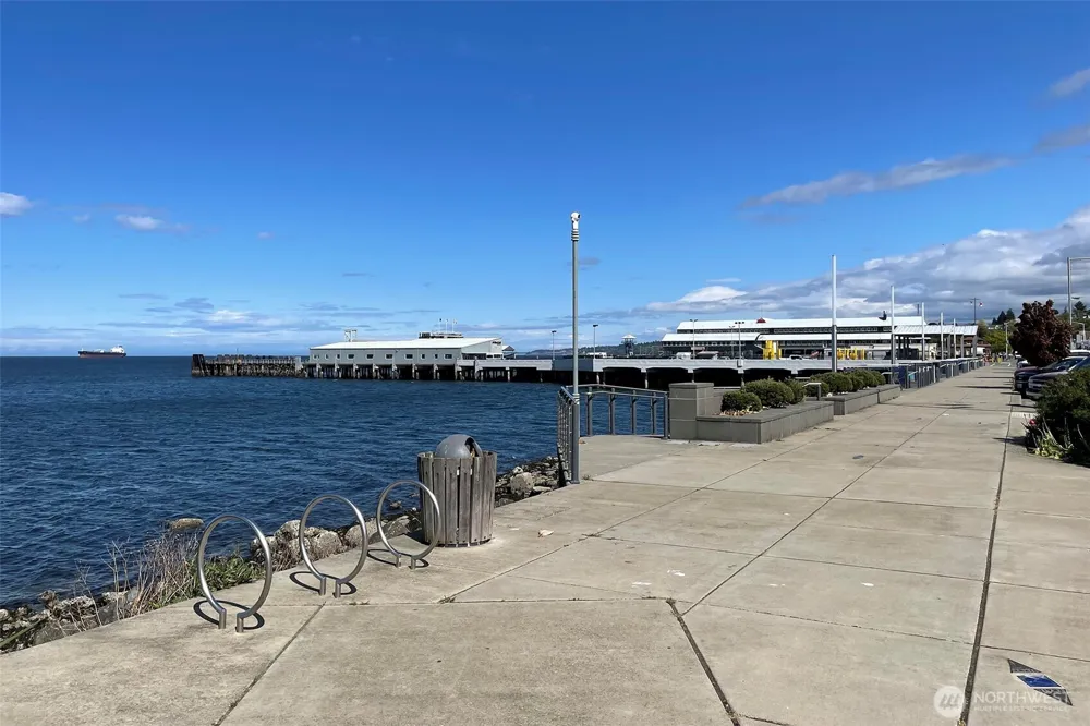 222 Lincoln Street #207 Port Angeles, WA 98362