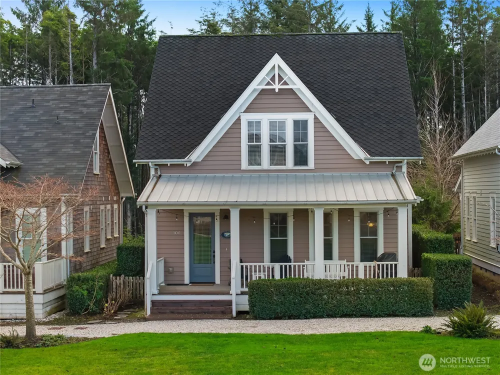 100 Horseshoe Lane Pacific Beach, WA 98571