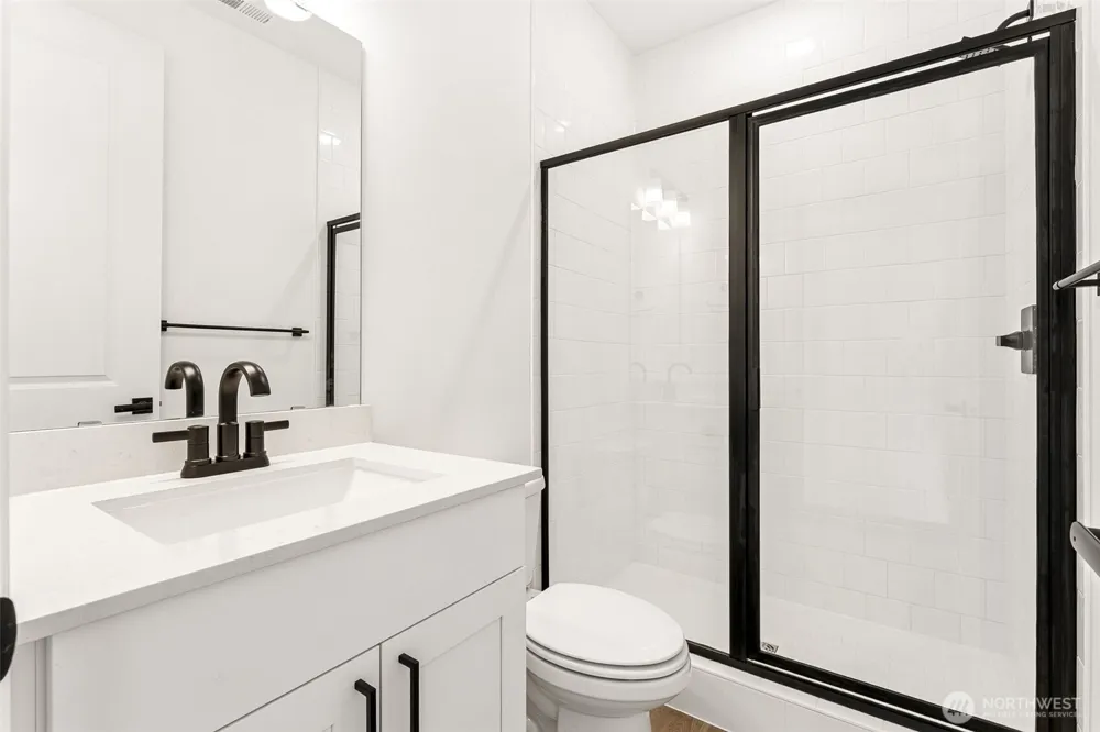 2216 Oak Court #3 Milton, WA 98354