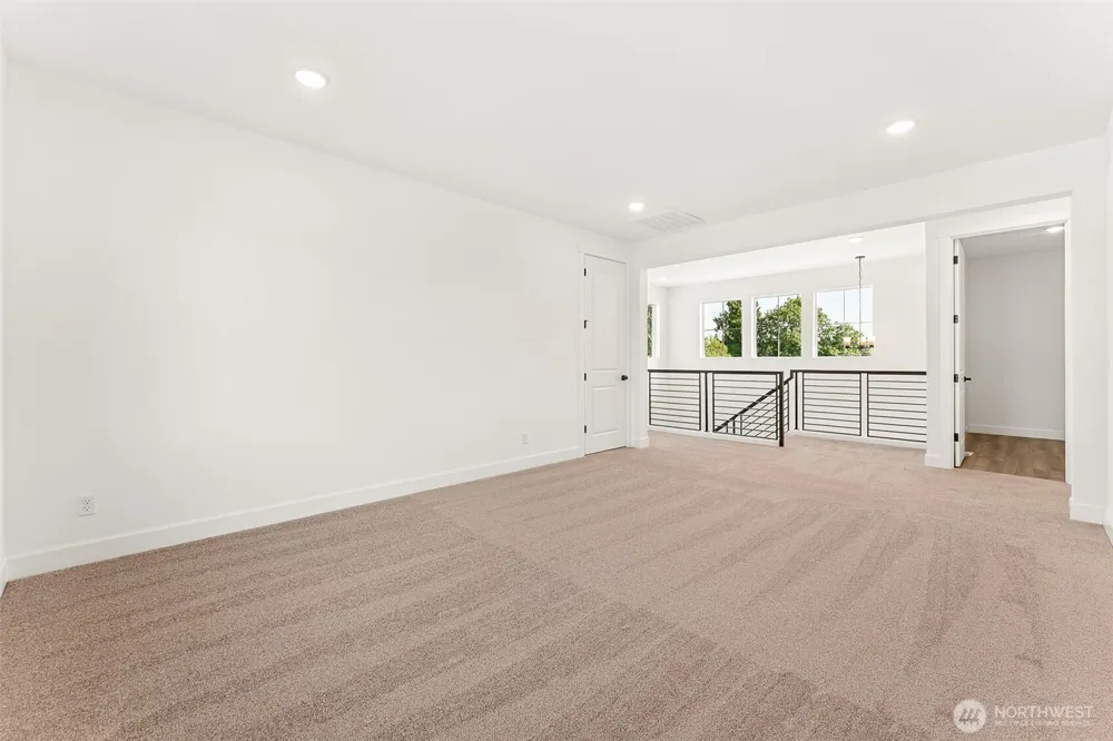 2216 Oak Court #3 Milton, WA 98354