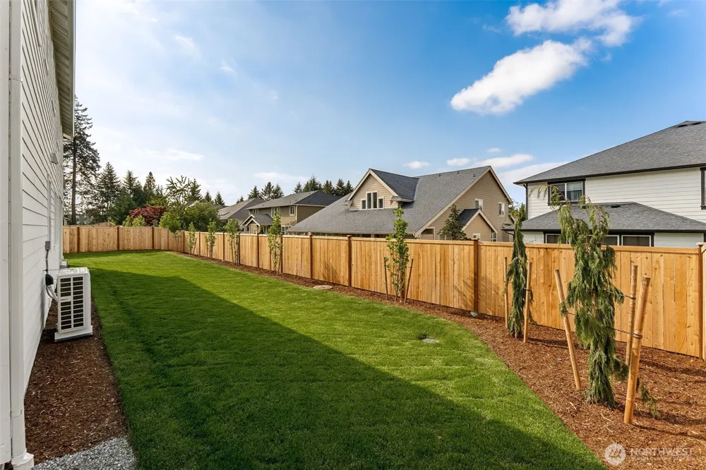 2216 Oak Court #3 Milton, WA 98354