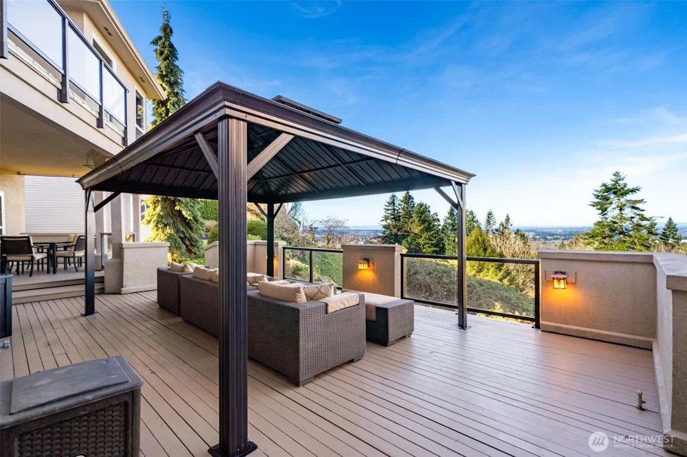 2305 NW Douglas Street Camas, WA 98607