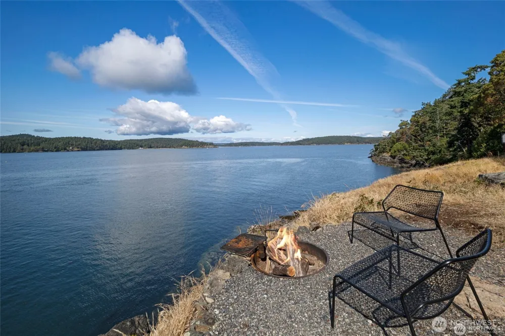 8256 Orcas Road Orcas Island, WA 98245