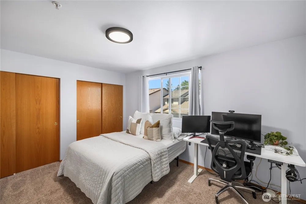 418 17th Street SE #5C Auburn, WA 98002