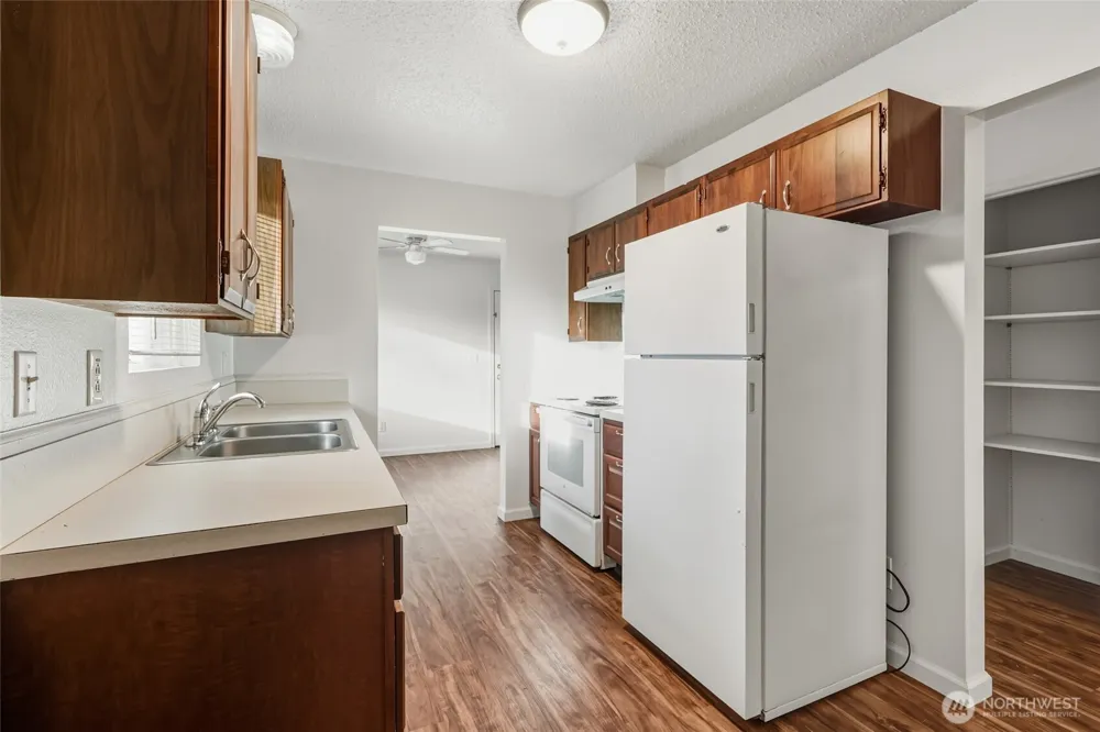 418 13th Street Elma, WA 98541