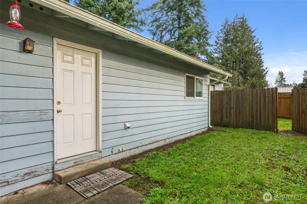 418 13th Street Elma, WA 98541