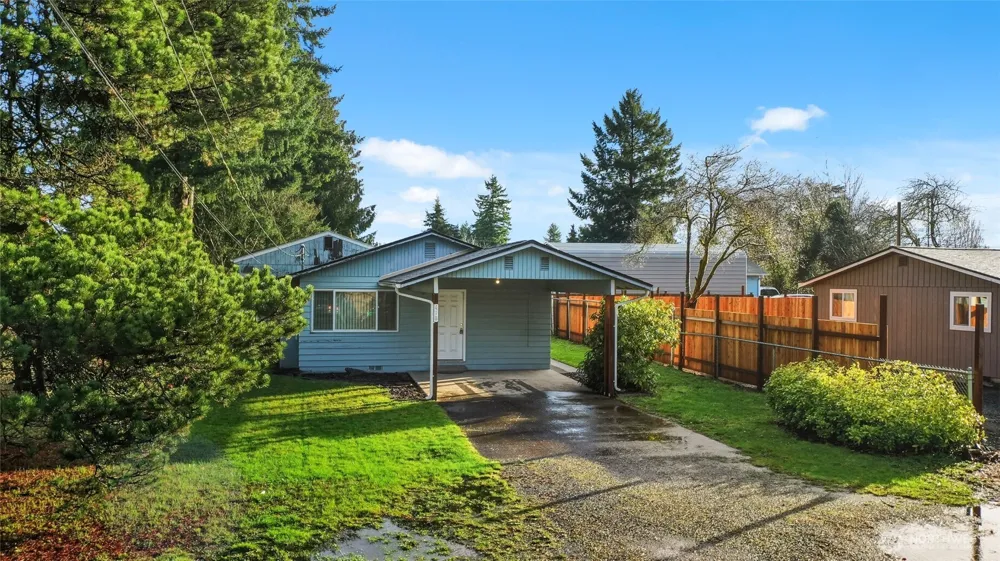 418 13th Street Elma, WA 98541