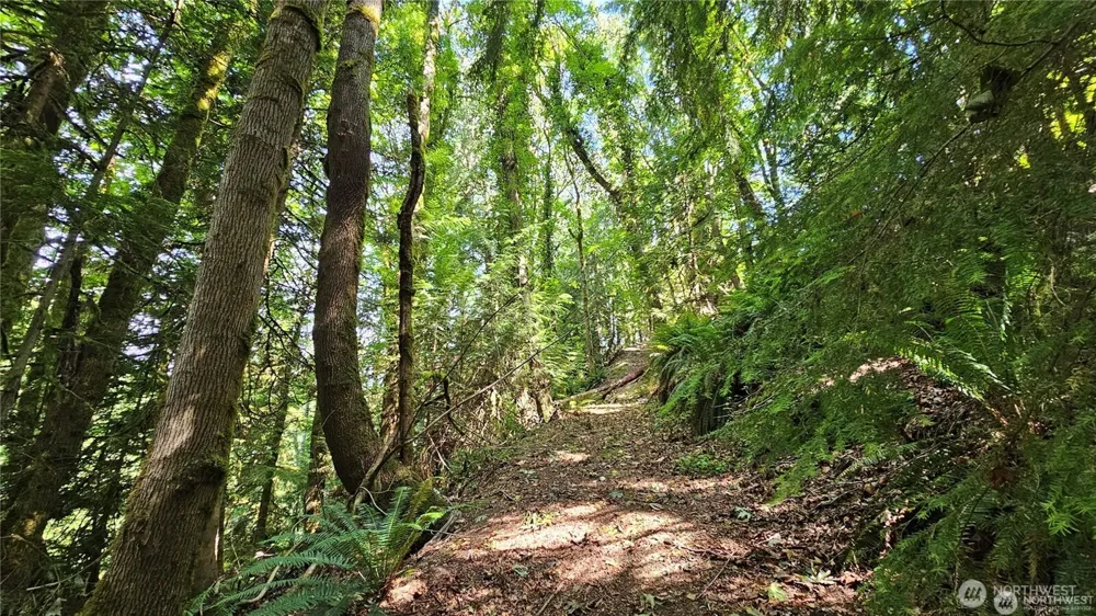 210 XX Pugh Road NE Poulsbo, WA 98370