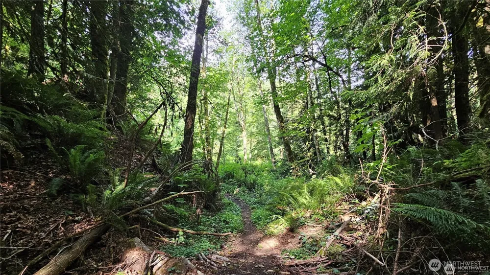 210 XX Pugh Road NE Poulsbo, WA 98370
