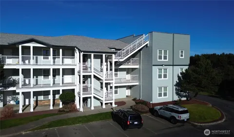 1600 W Ocean Avenue #1236