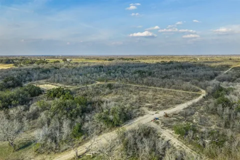 1144 Treetop Lane