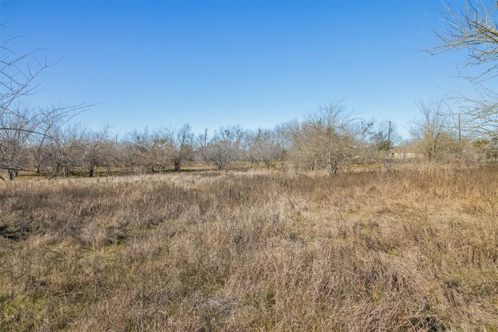 5225 FM 2001 Buda, TX 78610