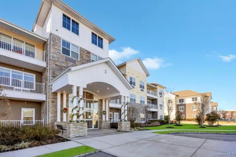 3 Meadows Lane #14