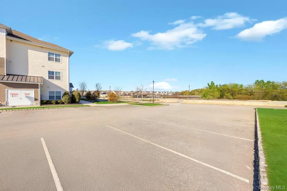 3 Meadows Lane #14 Yaphank, NY 11980