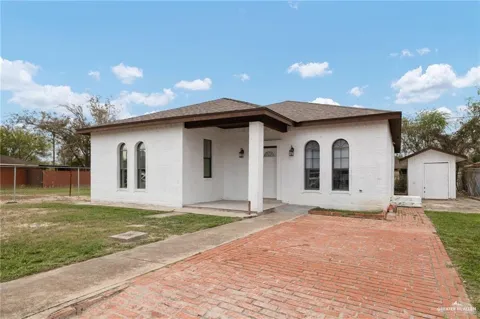 104 Paseo Del Rey