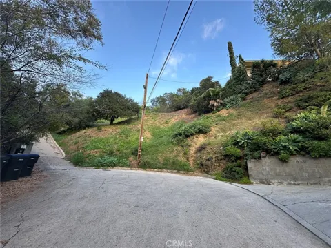 SINCLAIR AVENUE