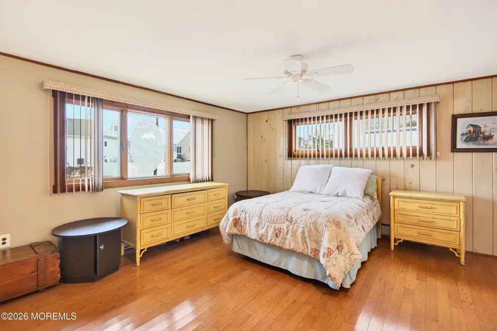 4 Rona Lane Beach Haven West, NJ 08050