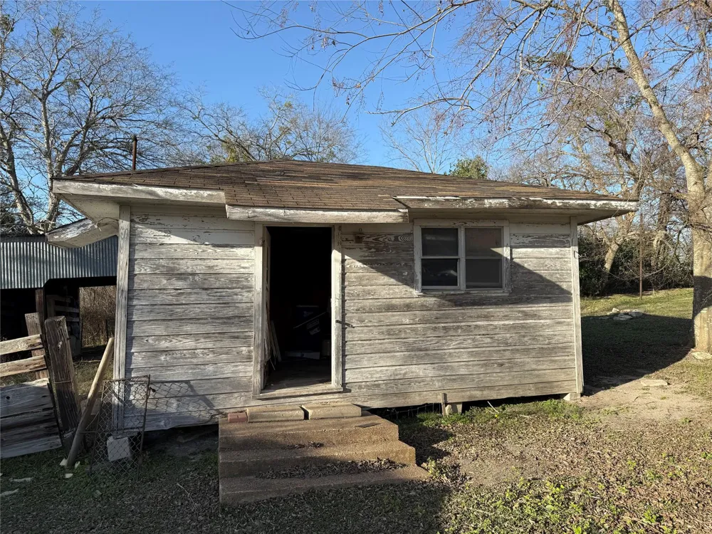 224 W Buffington Avenue Anderson, TX 77830