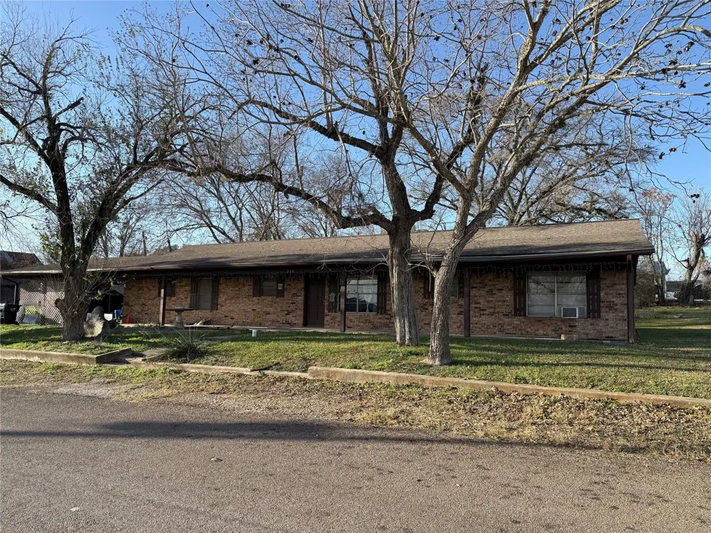 224 W Buffington Avenue Anderson, TX 77830