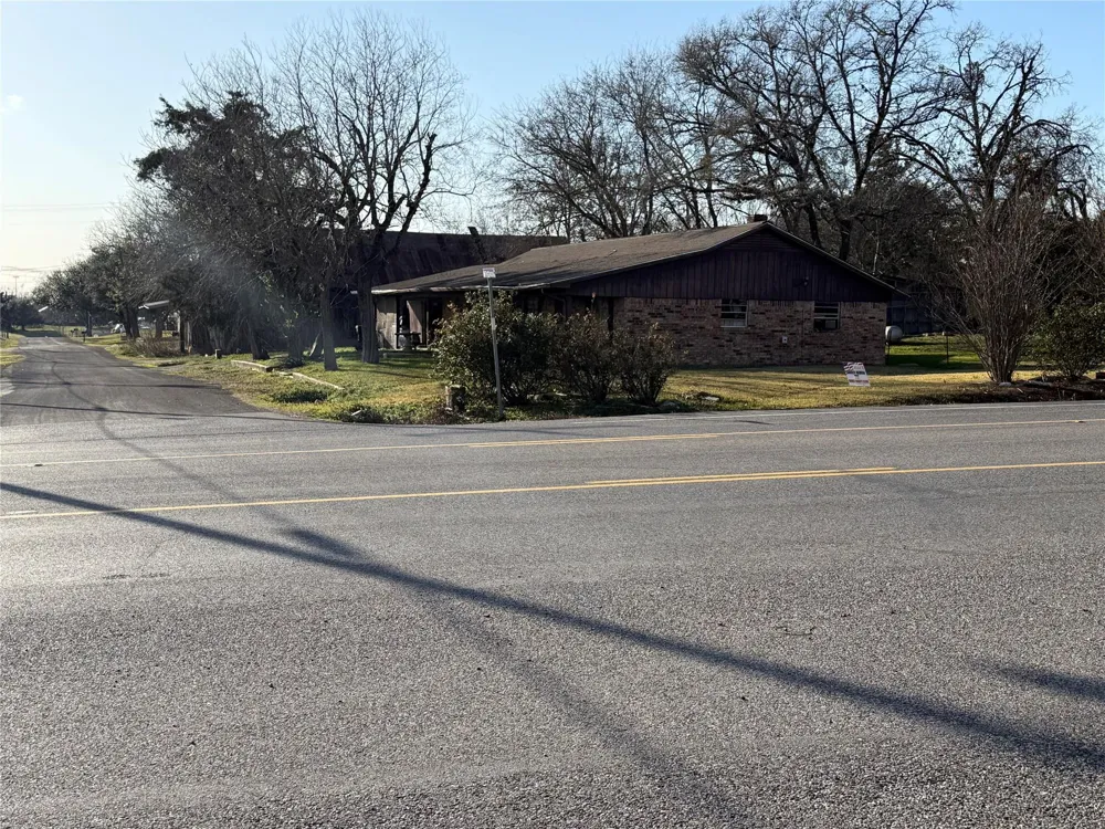 224 W Buffington Avenue Anderson, TX 77830