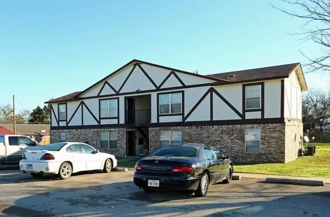 101 Pecan Street Grandview, TX 76050