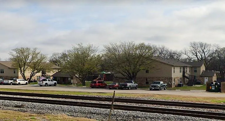 101 Pecan Street Grandview, TX 76050