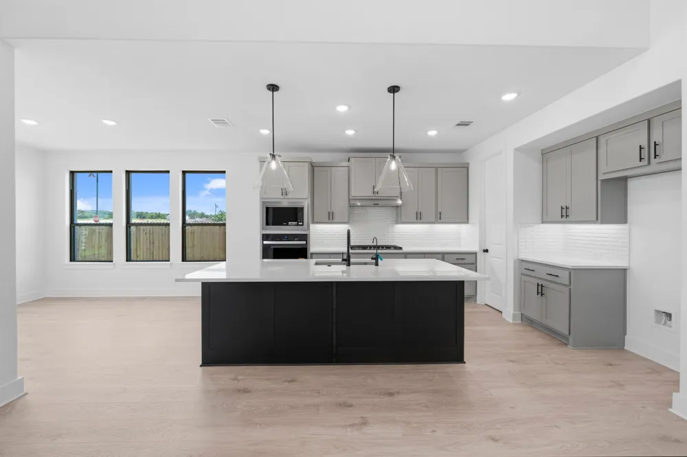 237 Pacific Grove Circle Liberty Hill, TX 78642