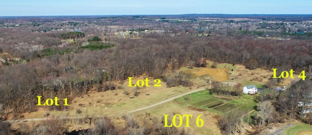 1922 Percy Lane Highland, MI 48357