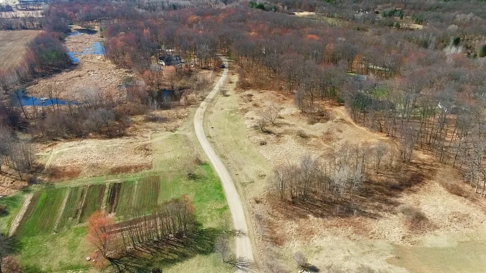 1922 Percy Lane Highland, MI 48357