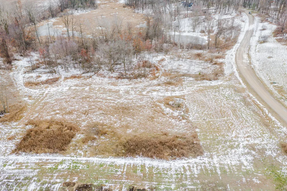 1922 Percy Lane Highland, MI 48357