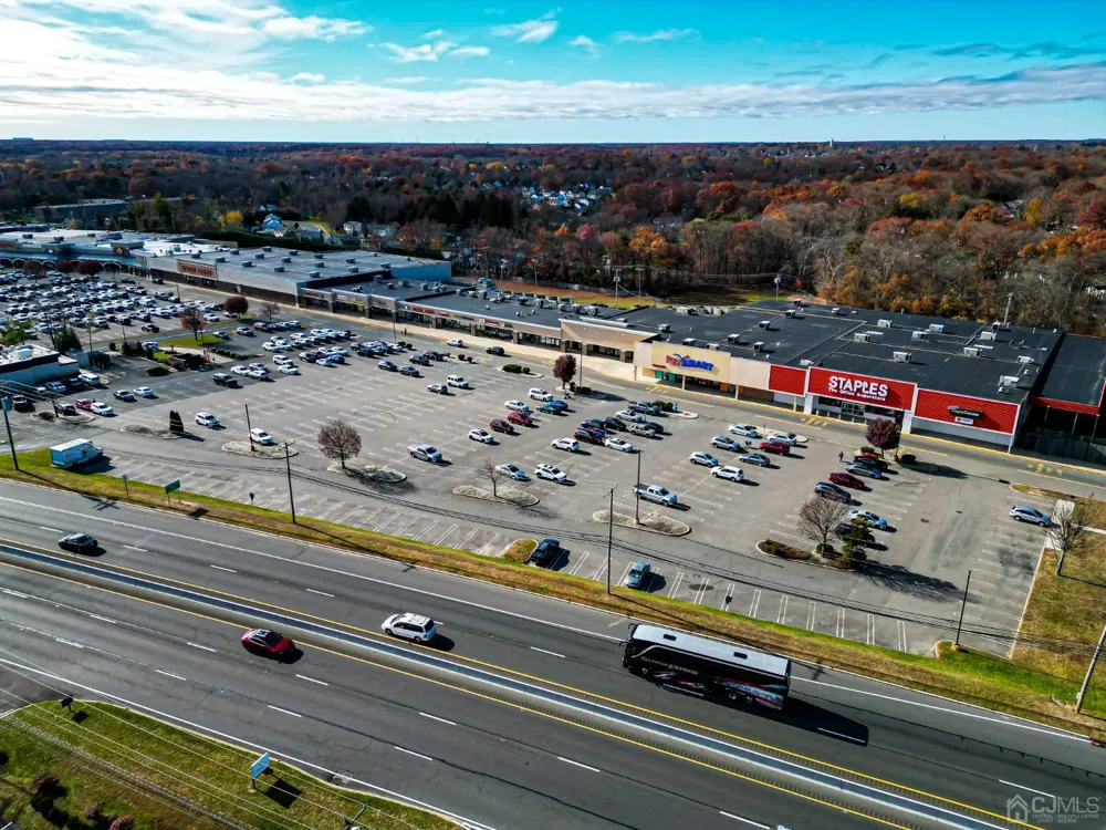 9 US Highway 9 Howell, NJ 08831