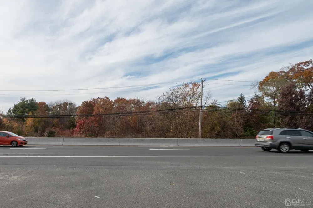 9 US Highway 9 Howell, NJ 08831