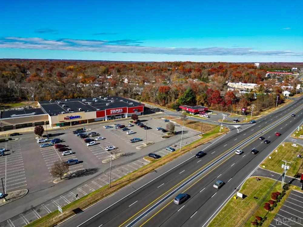 9 US Highway 9 Howell, NJ 08831