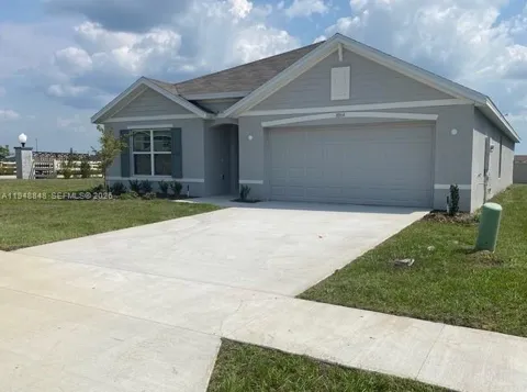 8864 SW 49th CIRCLE